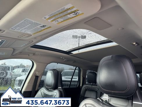 Used 2020 Lincoln Aviator Reserve w/ Equipment Group 201A image 16