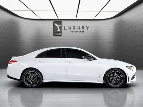 Used 2023 Mercedes-Benz CLA 250 4MATIC image 9