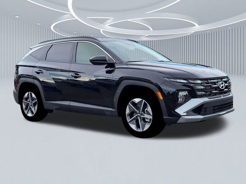 New 2026 Hyundai Tucson SEL FWD image 10