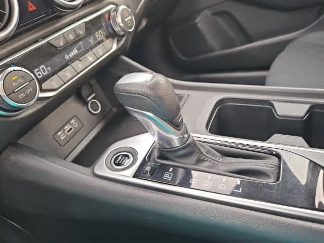 Used 2023 Nissan Sentra SV w/ All-Weather Package FWD image 25