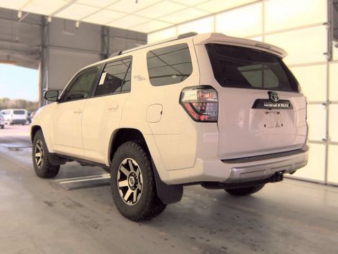 Used 2018 Toyota 4Runner TRD Off-Road Premium w/ Wilderness Package AWD/4WD image 3