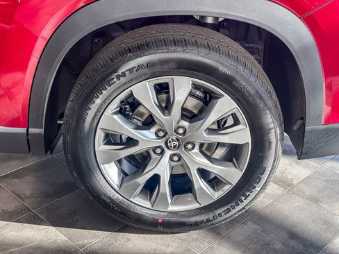 New 2026 Toyota Grand Highlander AWD image 12