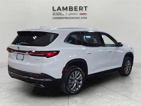 Used 2025 Buick Enclave Preferred image 5