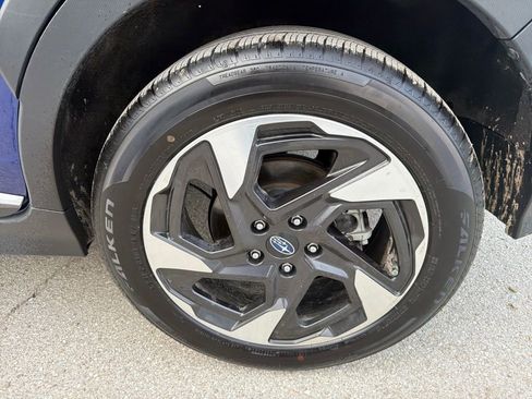 Certified 2024 Subaru Crosstrek 2.5i Limited AWD/4WD image 10