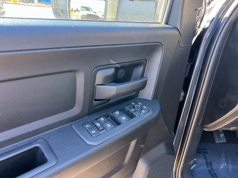 New 2026 RAM 2500 Tradesman AWD/4WD image 18