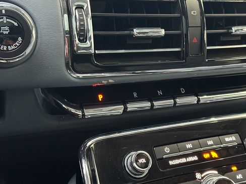 Used 2018 Lincoln Navigator L Black Label image 22