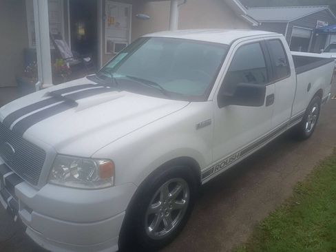 Used 2005 Ford F150 XL RWD image 2