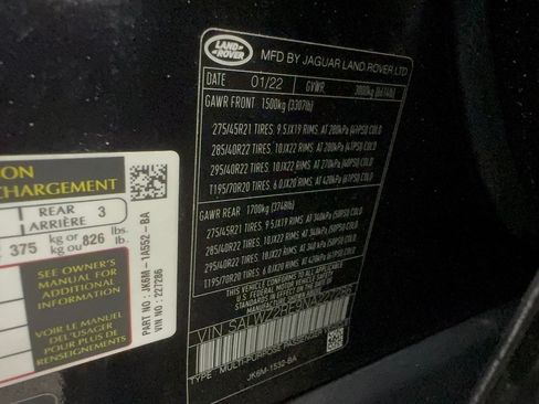 Used 2022 Land Rover Range Rover Sport SVR AWD/4WD image 31