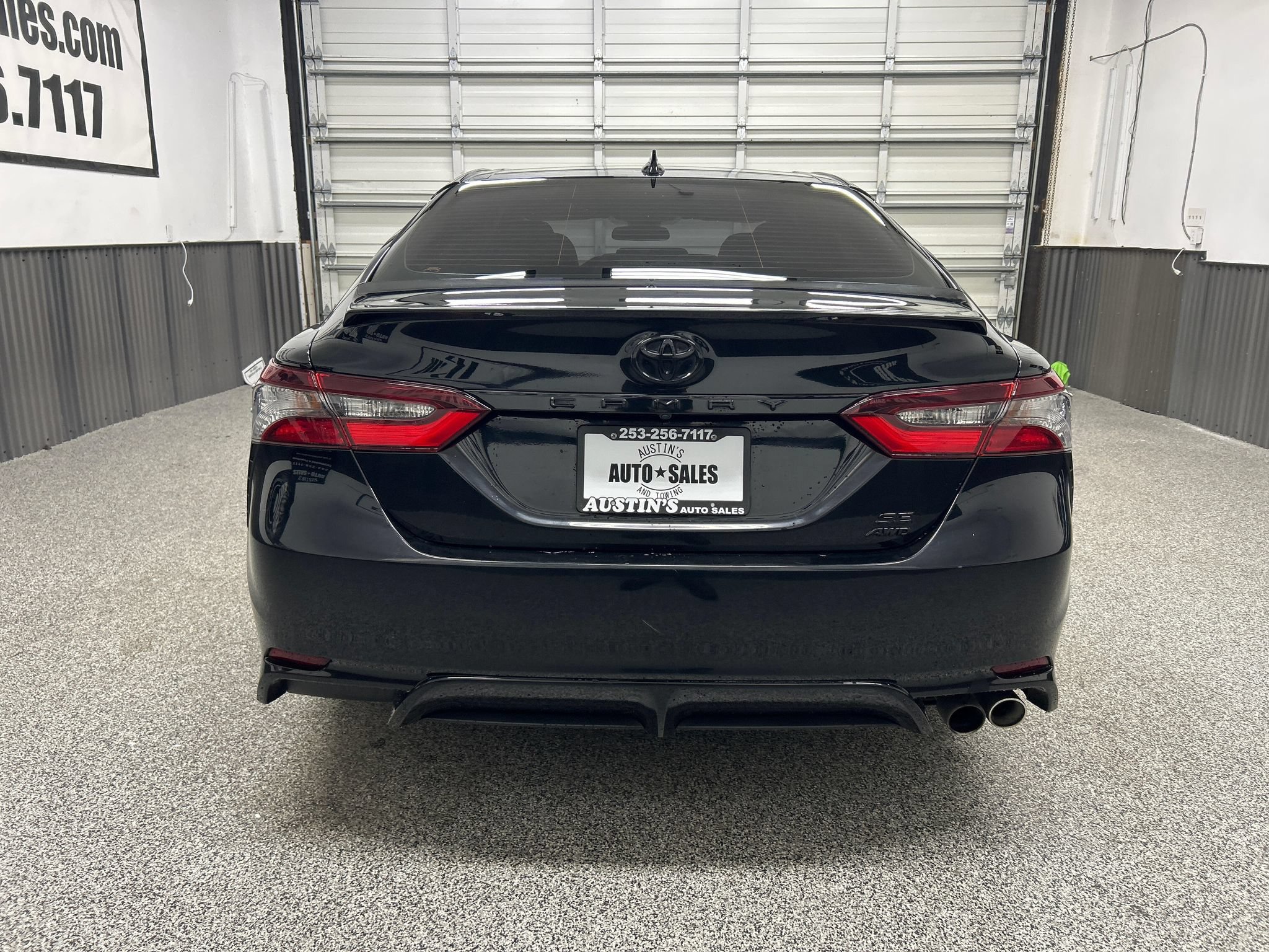 Used 2021 Toyota Camry SE AWD/4WD image 5