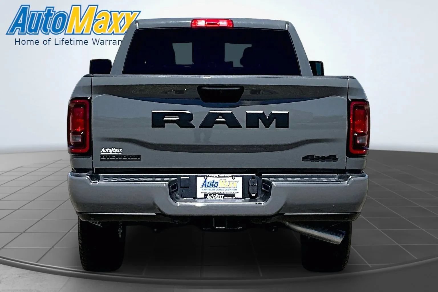 New 2026 RAM 2500 Big Horn AWD/4WD image 4
