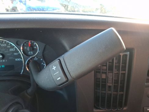 Used 2024 Chevrolet Express 2500 w/ Driver Convenience Package image 11