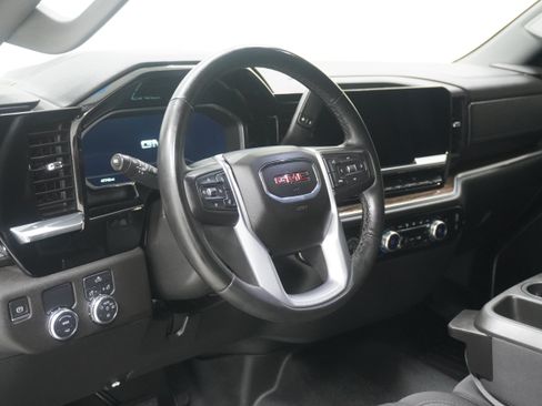 Used 2023 GMC Sierra 1500 Elevation RWD image 10