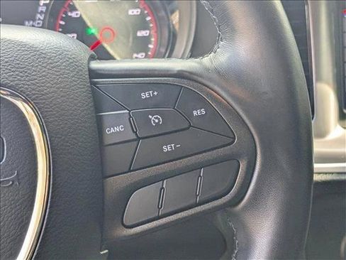 Used 2022 Dodge Charger SXT w/ Blacktop Package image 17