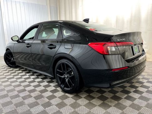 Used 2022 Honda Civic Sport image 13