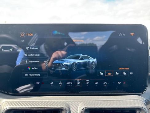 New 2025 Ford Mustang Dark Horse image 31