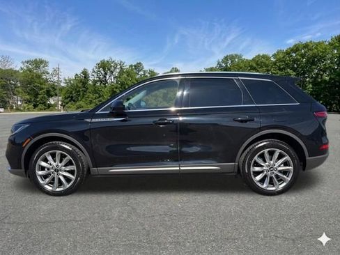 Used 2022 Lincoln Corsair AWD w/ Premium Package image 5