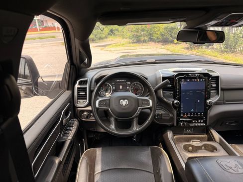 Used 2023 RAM 2500 Laramie w/ Night Edition AWD/4WD image 37