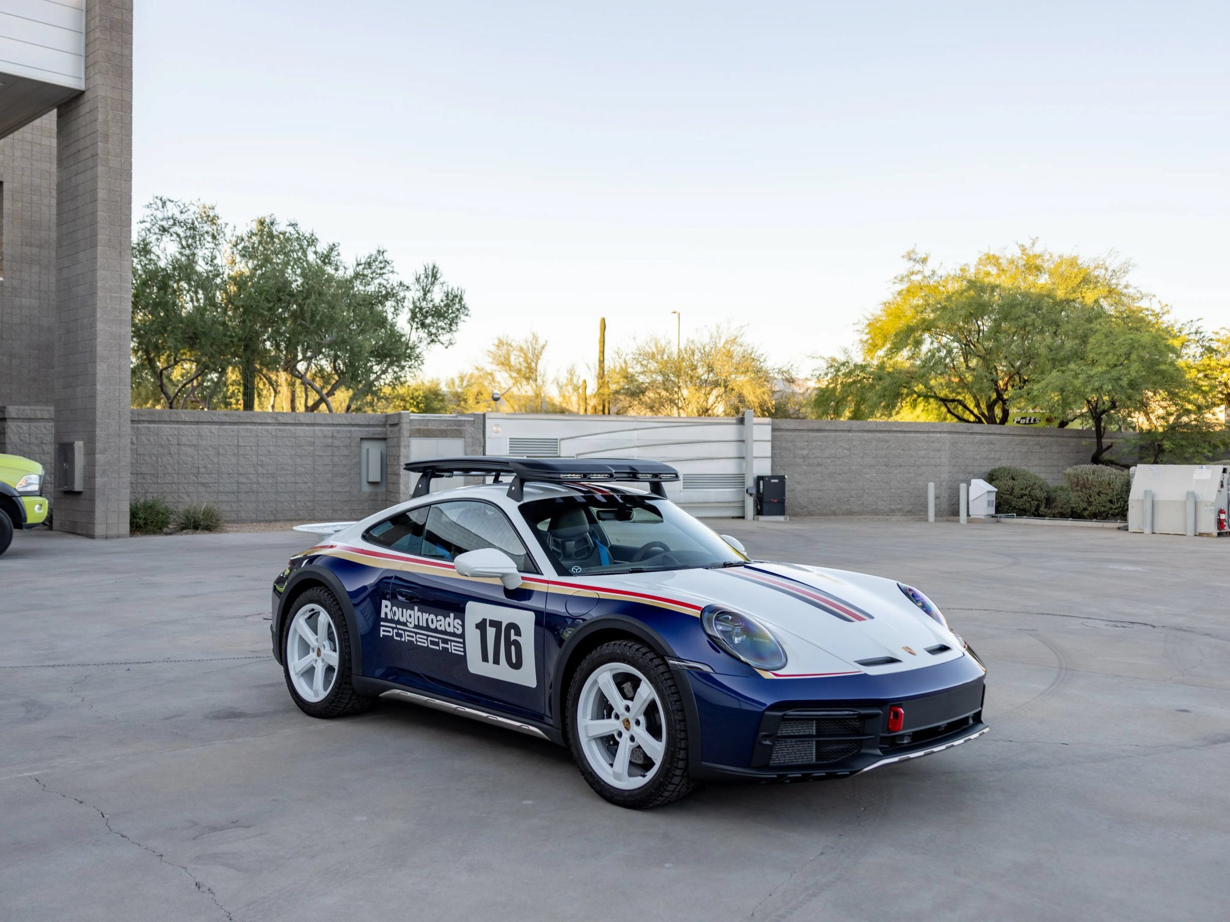 Used 2024 Porsche 911 Dakar AWD/4WD image 21