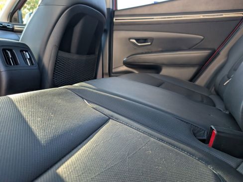 Used 2023 Hyundai Tucson Limited image 13