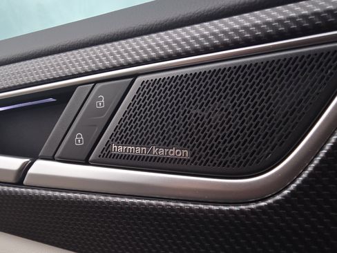 Used 2024 Volkswagen Atlas Cross Sport SEL Premium R-Line image 14