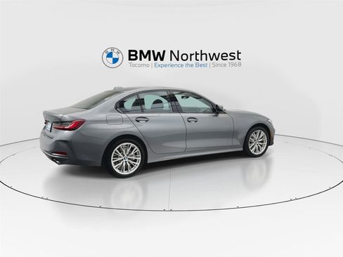 Used 2023 BMW 330i xDrive Sedan w/ Premium Package AWD/4WD image 3