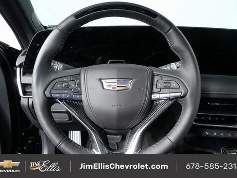 Used 2026 Cadillac CT5 V w/ Technology Package image 10