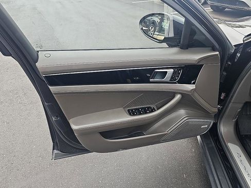 Used 2020 Porsche Panamera Turbo w/ Sport Package image 11