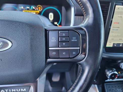 Used 2023 Ford F150 Platinum w/ FX4 Off-Road Package AWD/4WD image 22
