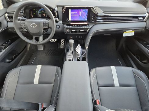 New 2026 Toyota Camry SE w/ Convenience Package FWD image 22