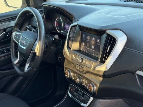 Used 2022 GMC Terrain SLE w/ Driver Convenience Package FWD image 37