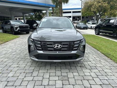 Used 2025 Hyundai Tucson SEL FWD image 18