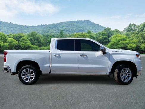 Used 2023 Chevrolet Silverado 1500 LTZ RWD image 23