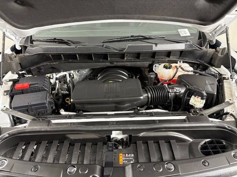 Used 2024 Chevrolet Silverado 1500 LT image 45