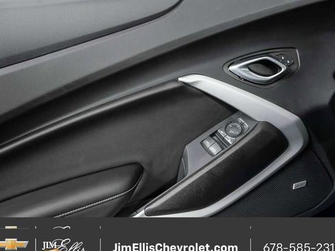 Certified 2023 Chevrolet Camaro LT w/ Technology Package image 4