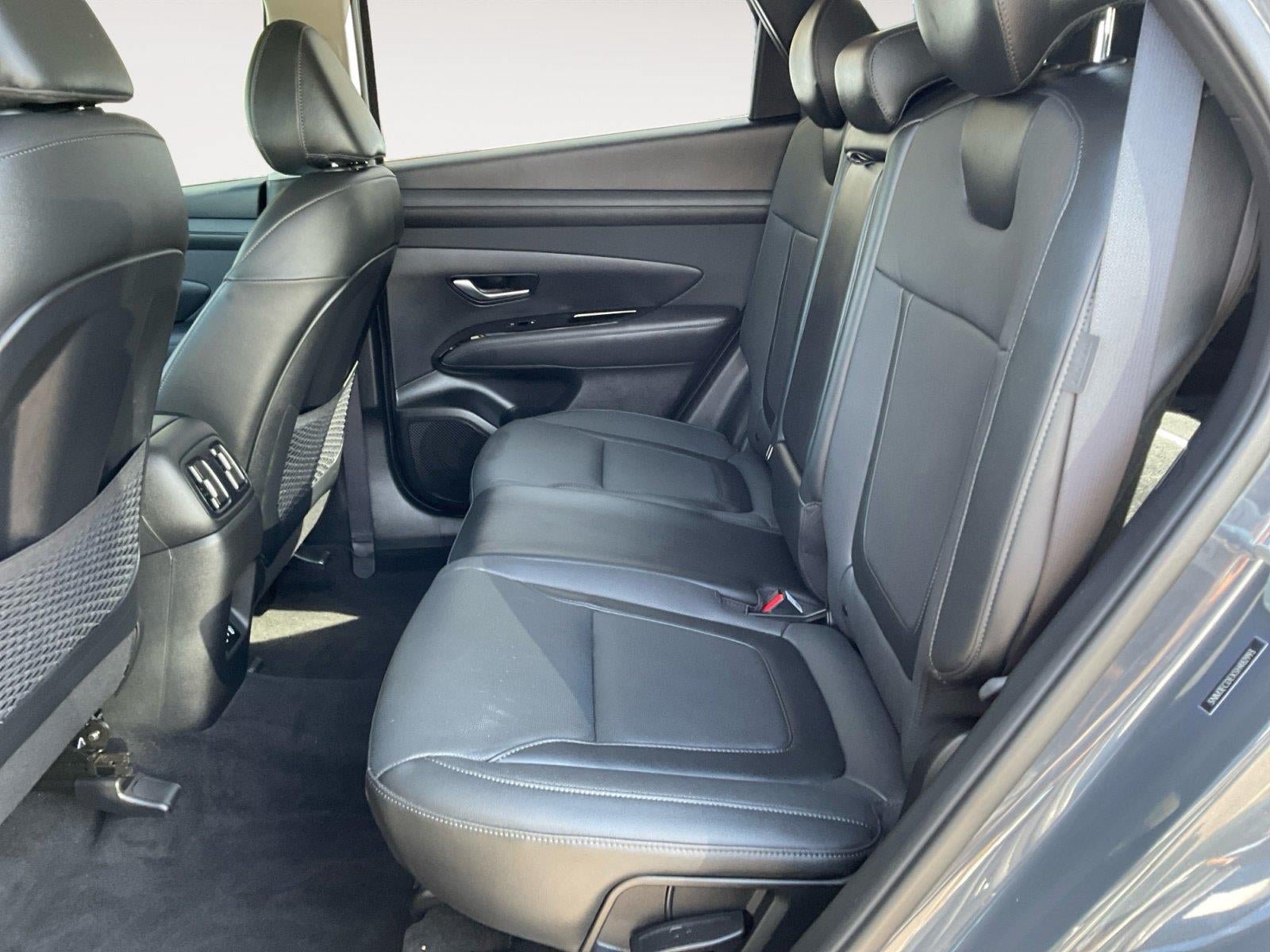 Used 2025 Hyundai Tucson Limited AWD/4WD image 13