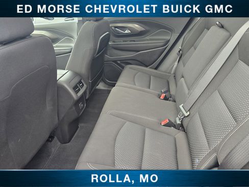 Used 2023 GMC Terrain SLE w/ Driver Convenience Package image 17