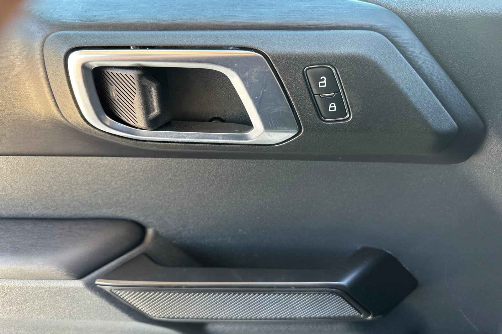 Used 2025 Ford Bronco Outer Banks AWD/4WD image 11