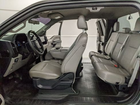 Used 2019 Ford F150 XL image 18