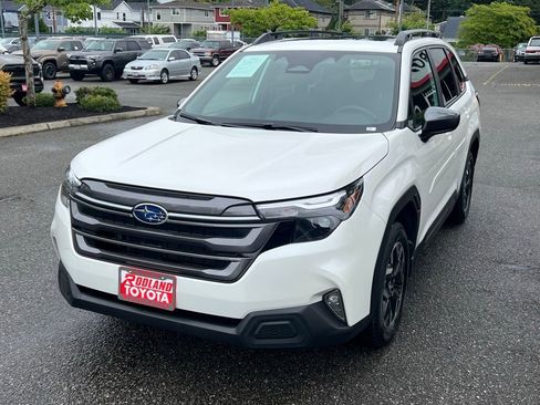 Used 2026 Subaru Forester Premium AWD/4WD image 4