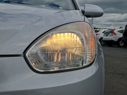 Used 2009 Hyundai Accent GLS w/ Popular Equipment Pkg 5 FWD image 14