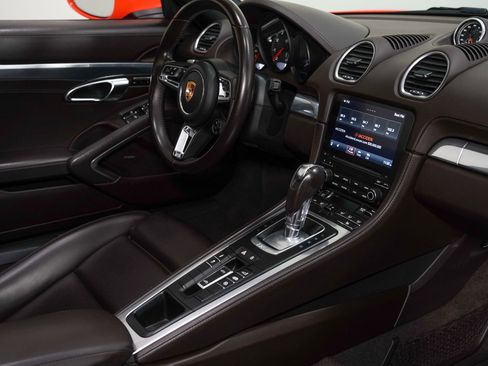 Used 2022 Porsche 718 Boxster GTS RWD image 33