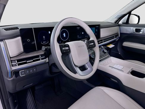 New 2026 Hyundai Santa Fe Calligraphy FWD image 9