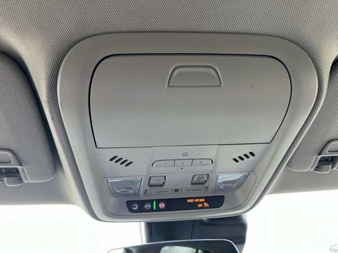 Certified 2023 Cadillac XT4 Premium Luxury image 37