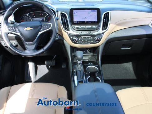 Used 2022 Chevrolet Equinox Premier AWD/4WD image 21