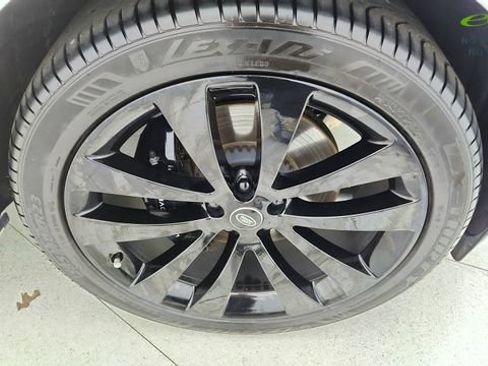 Used 2023 Land Rover Range Rover Sport SE Dynamic image 59