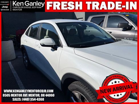 Used 2023 Honda HR-V LX image 12