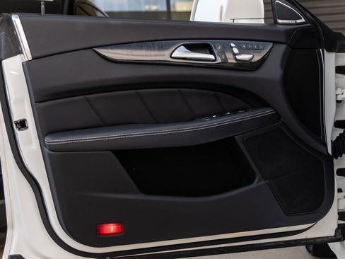 Used 2016 Mercedes-Benz CLS 400 image 17