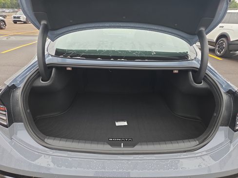 New 2026 Hyundai Sonata Limited image 8