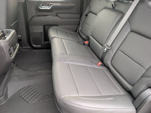 New 2026 Chevrolet Silverado 1500 LT Trail Boss w/ LT Trail Boss Premium Package AWD/4WD image 16