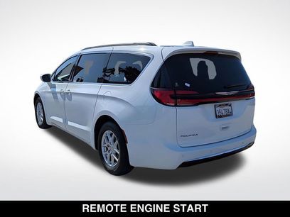 Used 2022 Chrysler Pacifica Touring-L